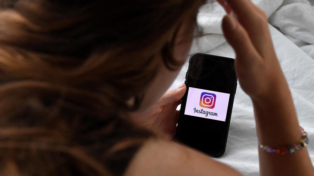 Instagram&#039;da 18 yaşından küçükler için yeni dönem: Ebeveynler artık her şeyi görebilecek!