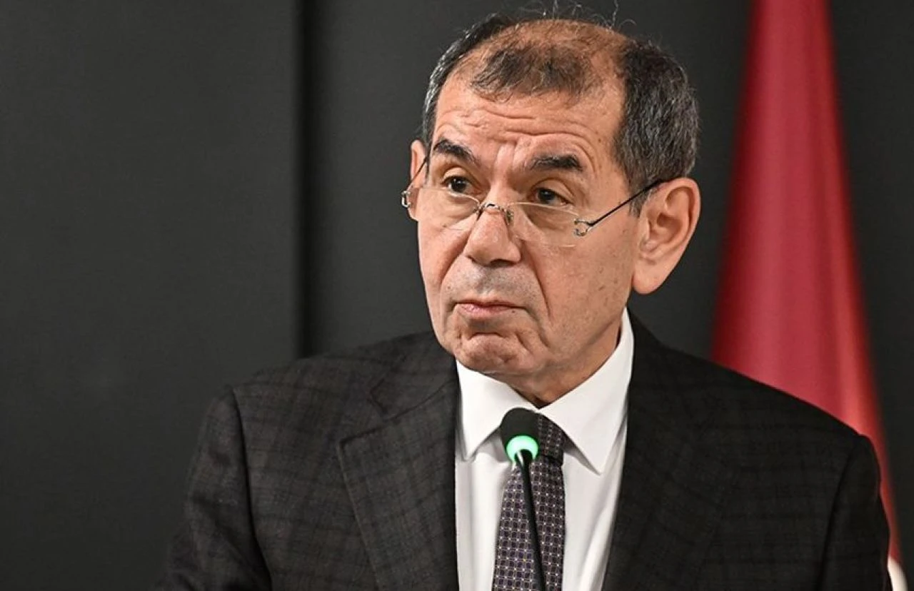 Dursun Özbek'ten tartışılan sponsorluk anlaşması açıklaması! - 1. Resim