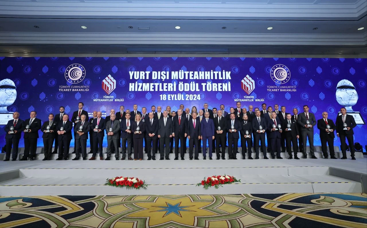 Son dakika | Cumhurbaşkanı Erdoğan'dan önemli mesajlar: Anayasa'daki ilk 4 madde tartışmasına noktayı koydu