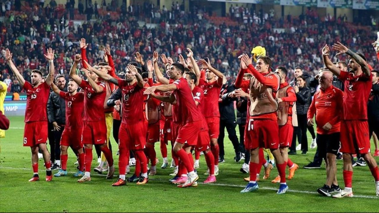 A Milli Futbol Takımı FIFA dünya sıralamasında sıralamasında 26. oldu - 1. Resim