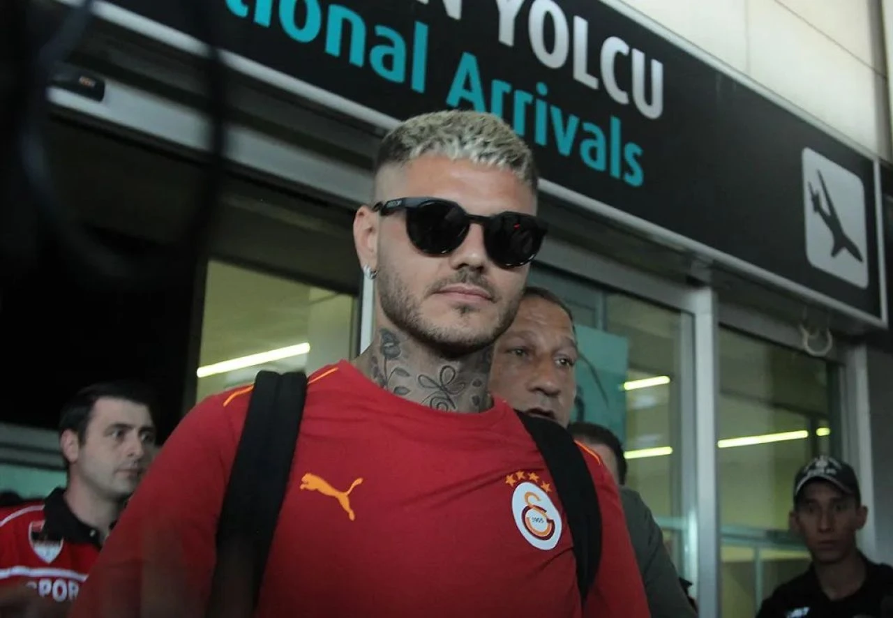 Galatasaray'a Fenerbahçe derbi öncesi Icardi müjdesi: Tedavisi sona erdi - 2. Resim