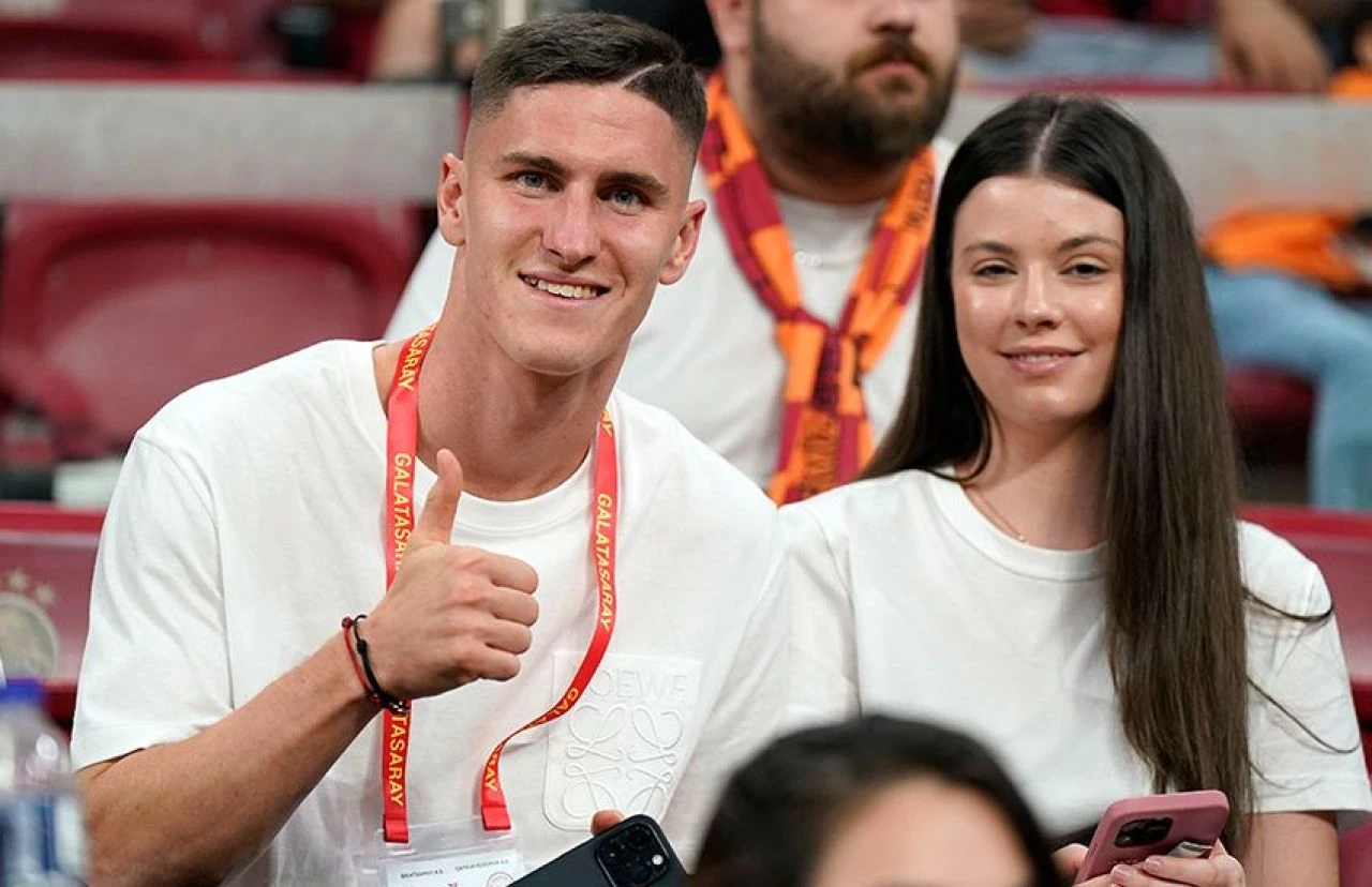 Okan Buruk'tan derbi öncesi sürpriz Mertens kararı! Kadroyu değişiyor - 2. Resim