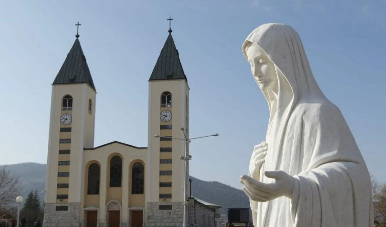 Vatikan 15 yıllık çalışmasını tamamladı! 43 yıllık sırrı açıklamaya hazırlanıyor - 1. Resim