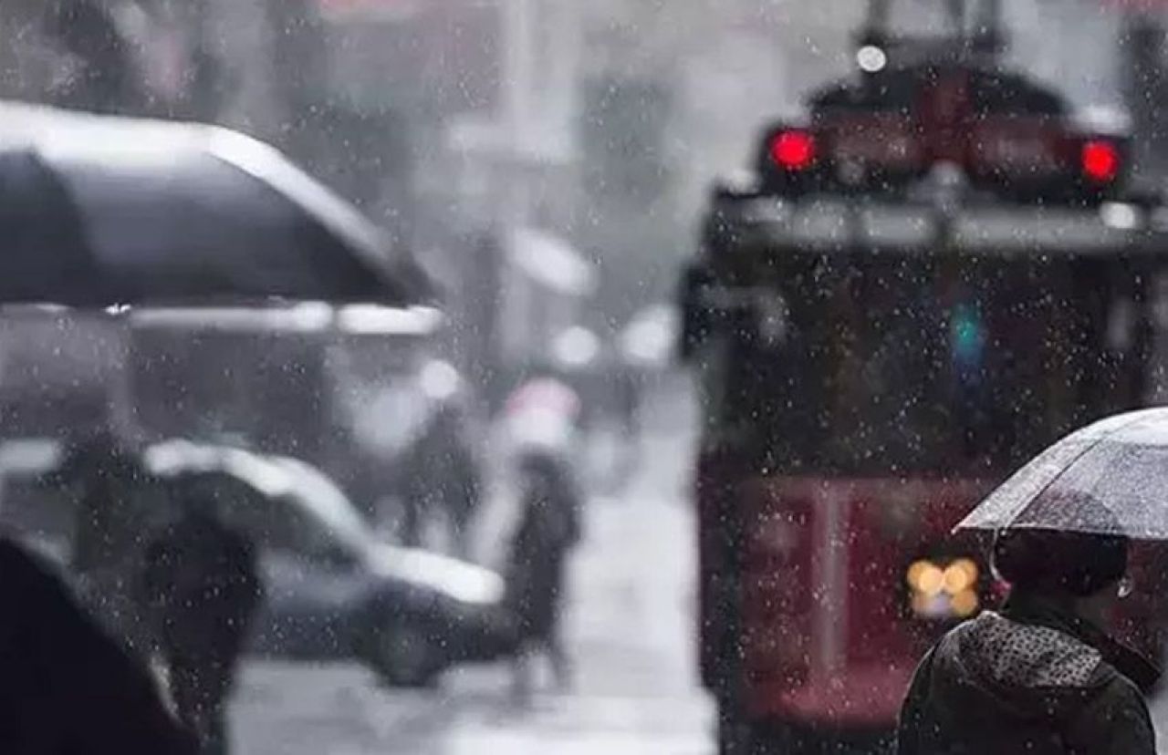 AKOM İstanbul'u uyardı, çok etkili olacak! Kuvvetli yağış için saat verildi - 2. Resim