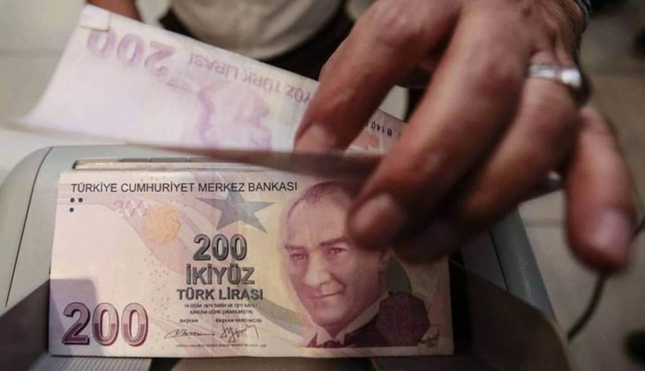 KKTC'de asgari ücrete yüzde 20 zam yapıldı - 2. Resim