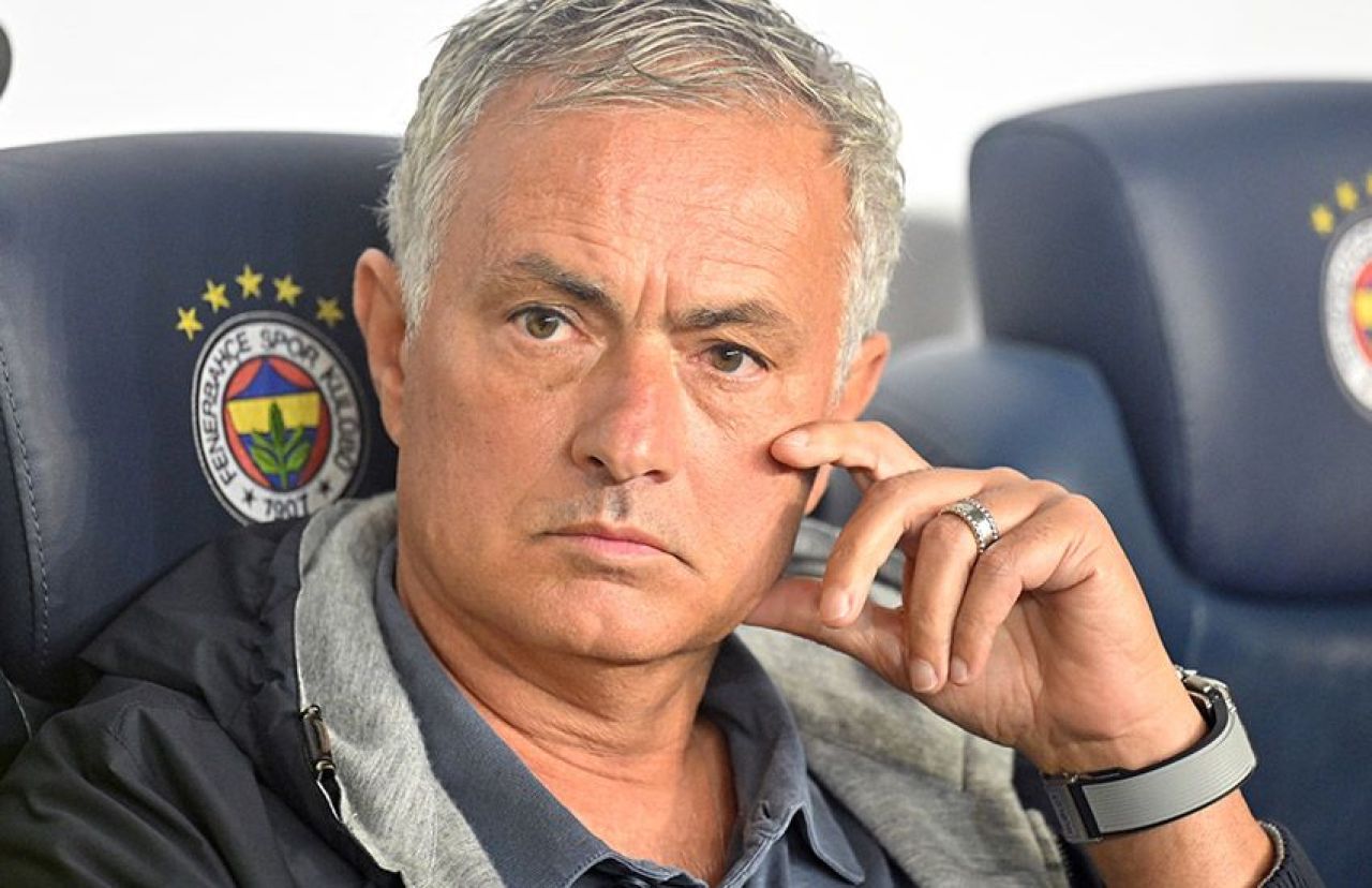 Dev derbi sonrası Jose Mourinho'dan şaşırtan sözler! ''Aptalca bir cevap olarak görülecek'' - 3. Resim