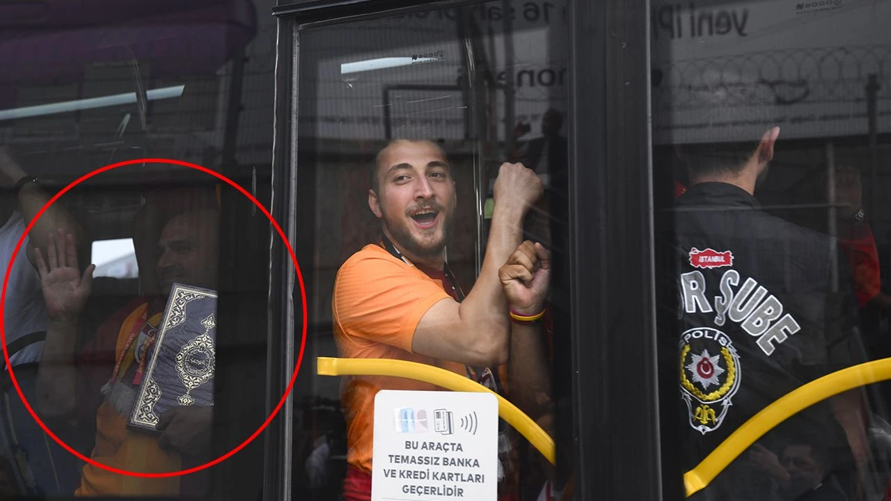 Galatasaray taraftarı Fenerbahçe derbisi için Kadıköy'e ulaştı: Kur'an-ı Kerim detayı dikkat çekti - 2. Resim