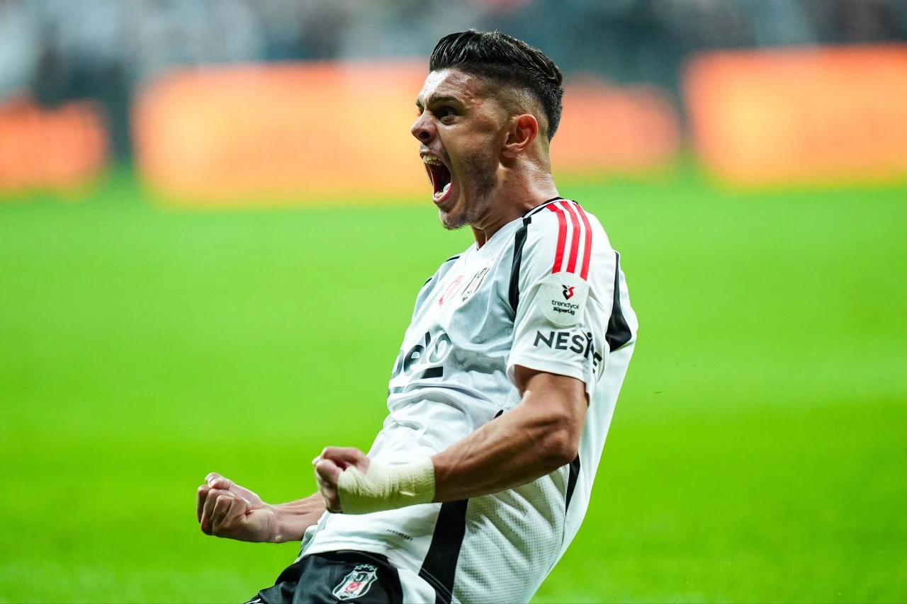 Beşiktaş, Eyüpspor'u son dakikada avlayarak 2-1 kazandı! - 1. Resim