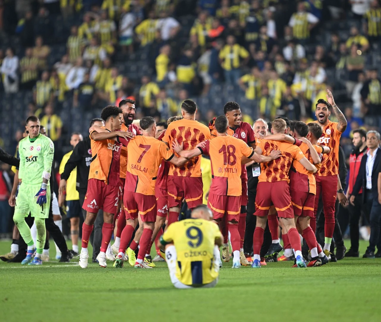 Derbi yenilgisi sonrası üzen haber! Fenerbahçe yöneticisi Mehmet Dereli yoğun bakıma alındı - 1. Resim