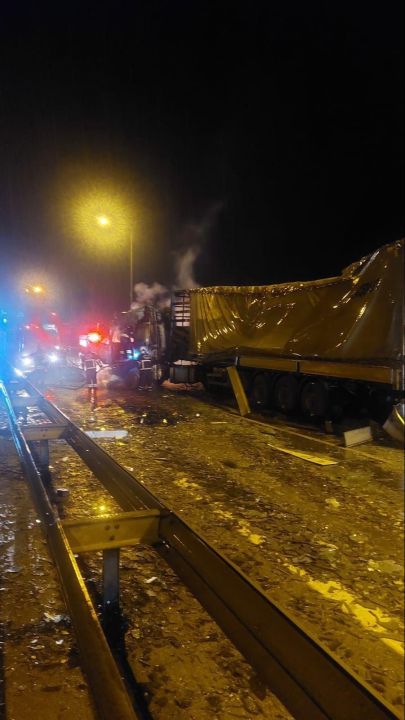 Gaziantep'te yağış sonrası kayganlaşan yol ölüm getirdi - 2. Resim