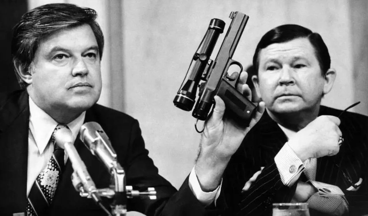 Kalp krizi silahından ölüm öpücüğüne kadar! Modern savaşın şeytani derecede ölümcül aletleri - 3. Resim