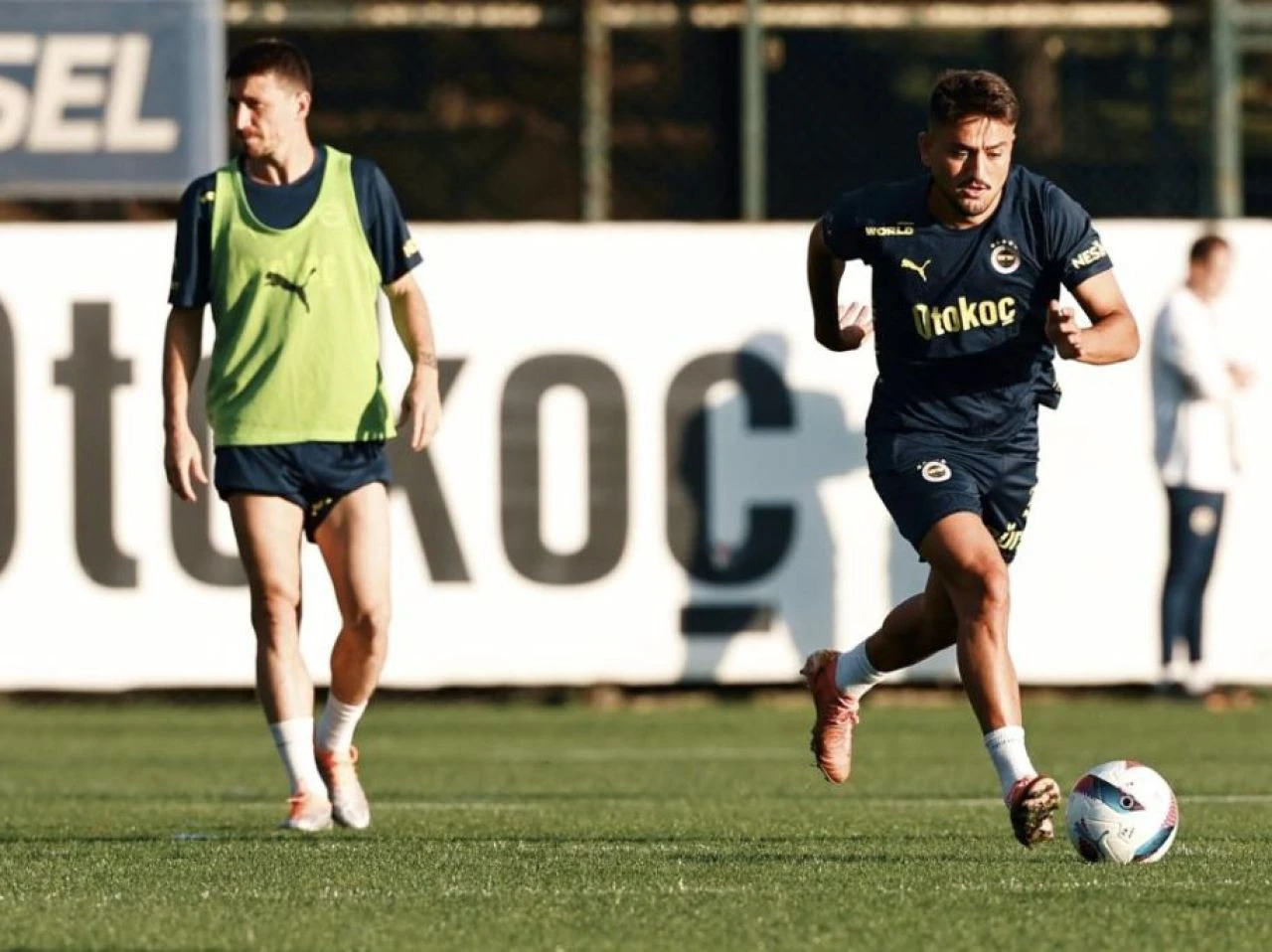 Fenerbahçe Union SG hazırlıklarına başladı! Derbi mağlubiyeti sonrası moral için çıkacak  - 2. Resim
