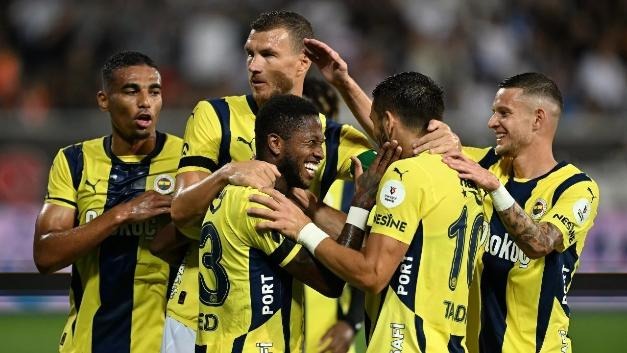 Fenerbahçe Union SG maçı biletleri genel satışa 25 Eylül saat 11.00'de çıkacak