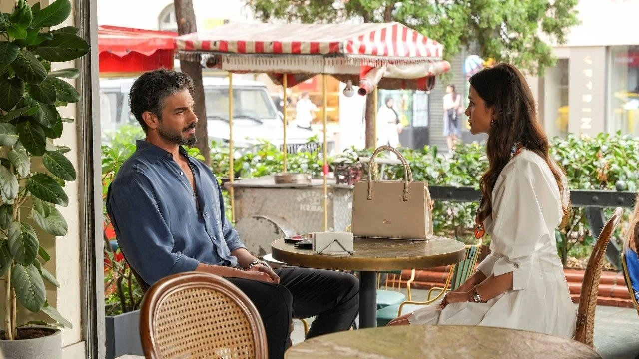 Karadut dizisinin oyuncu kadrosunda Şükrü Özyıldız ve İrem Helvacıoğlu yer alıyor - 1. Resim