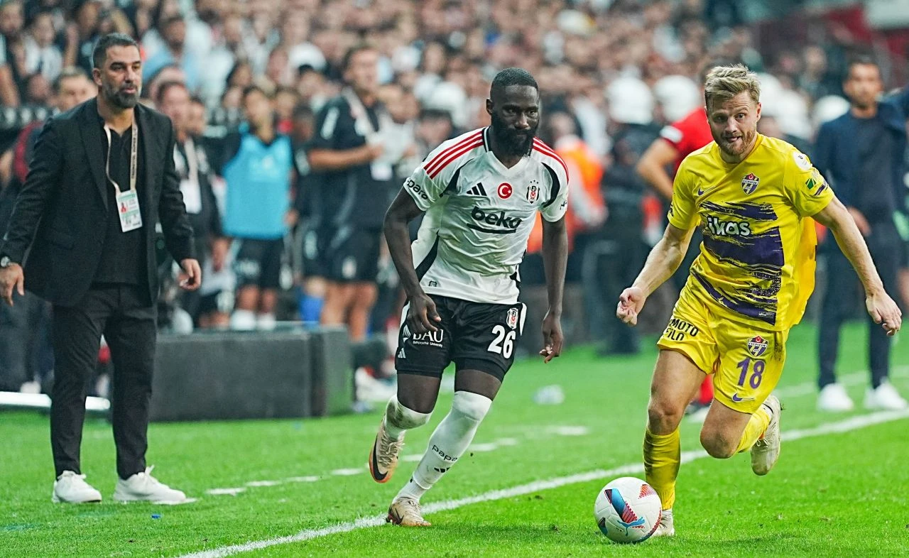 Maç sonrası Arda Turan'ı kızdıran soru: Sonra Arda sinirlendi oluyor - 1. Resim