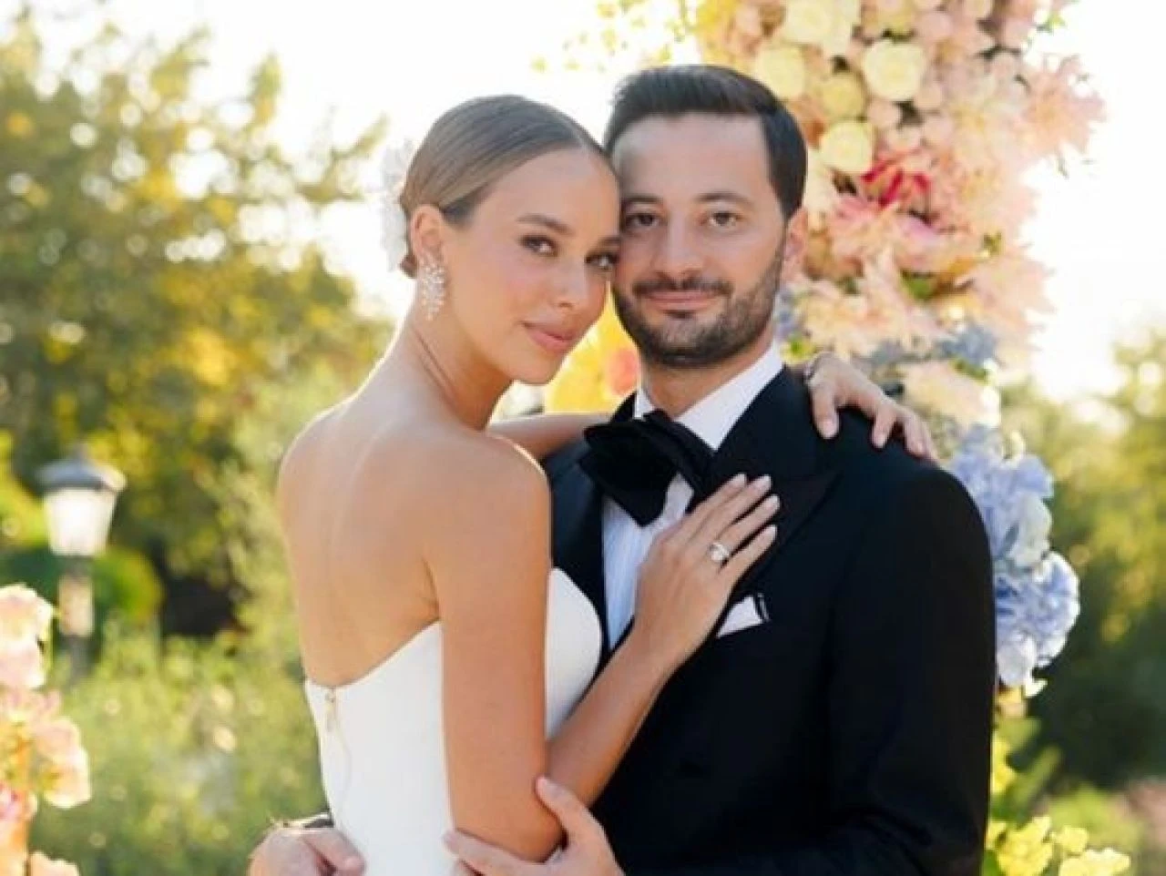 Mark Başoğlu ile evlenen Sima Tarkan, 1995 senesinde California'da doğdu