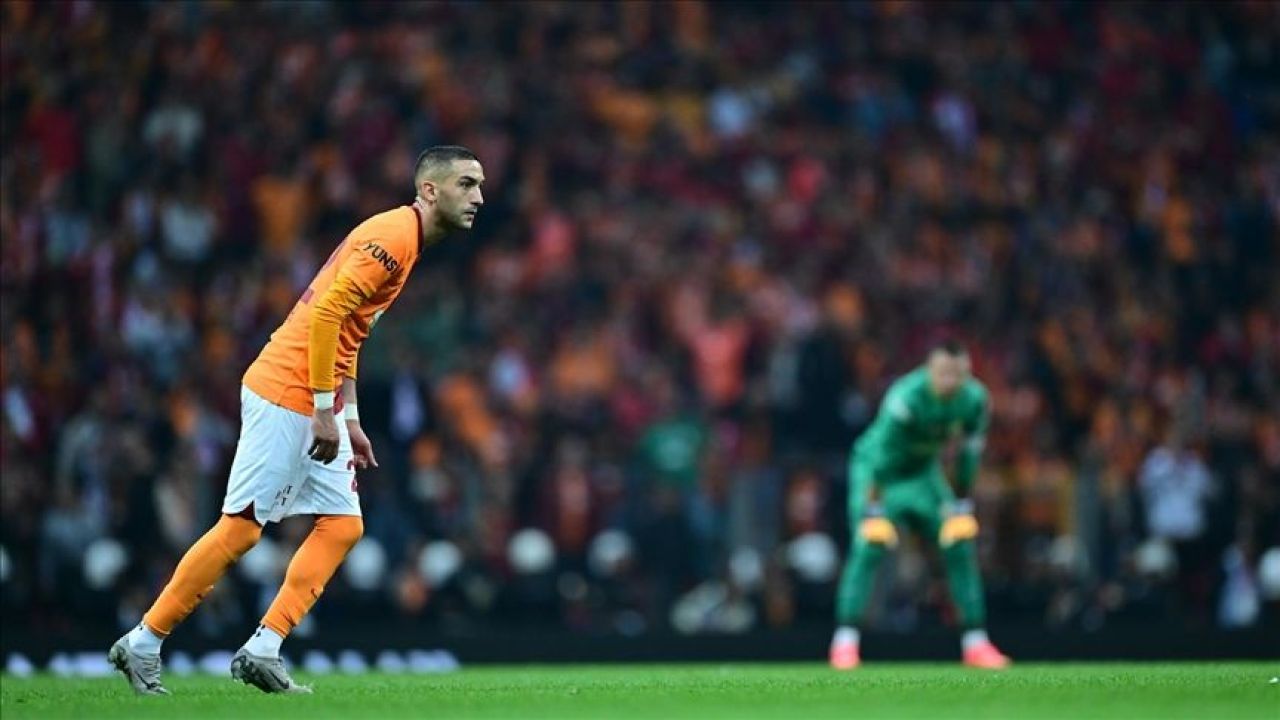 Ziyech Galatasaray-PAOK maçında sakatlığı nedeniyle oynamıyor - 2. Resim