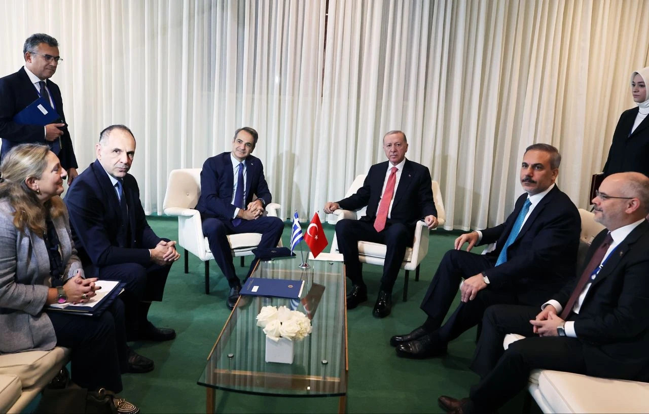 Cumhurbaşkanı Recep Tayyip Erdoğan Miçotakis'le görüştü: İkili ilişkiler kazanç olacak! - 1. Resim