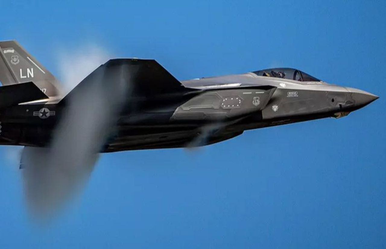 Rus uçakları tansiyonu yükseltti, F-35 savaş uçağı havalandı! Japonya'dan olaya ilişkin açıklama - 2. Resim