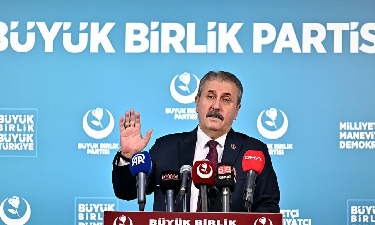 BBP lideri Mustafa Destici'den referandum çağrısı: Hodri meydan diyoruz! - 3. Resim