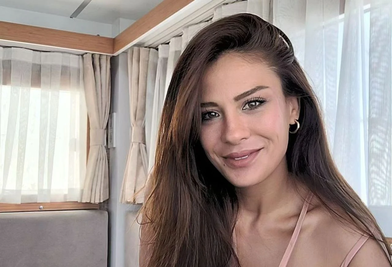 İnci Taneleri Tilbe karakterini Melis Kızılaslan oynuyor