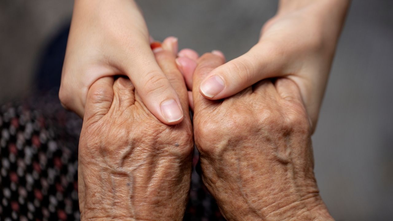 Zamlı yaşlılık, engelli ve evde bakım maaşı hesaplandı! Yeni enflasyon tahminleri ocak SED ödemelerini ortaya çıkardı - 1. Resim