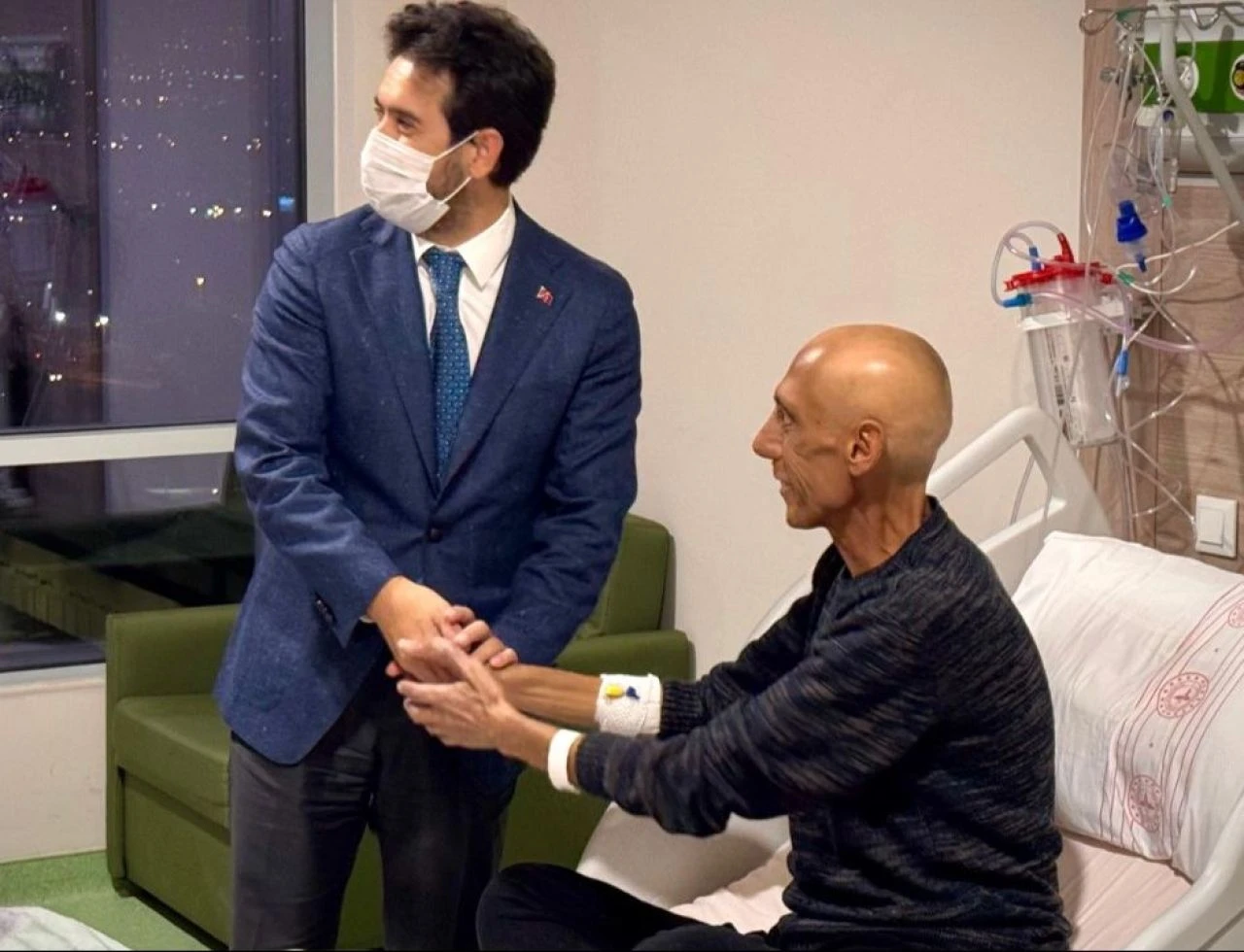 Ankaralı Turgut için moral gecesi: Son haliyle sevenlerini üzdü - 2. Resim