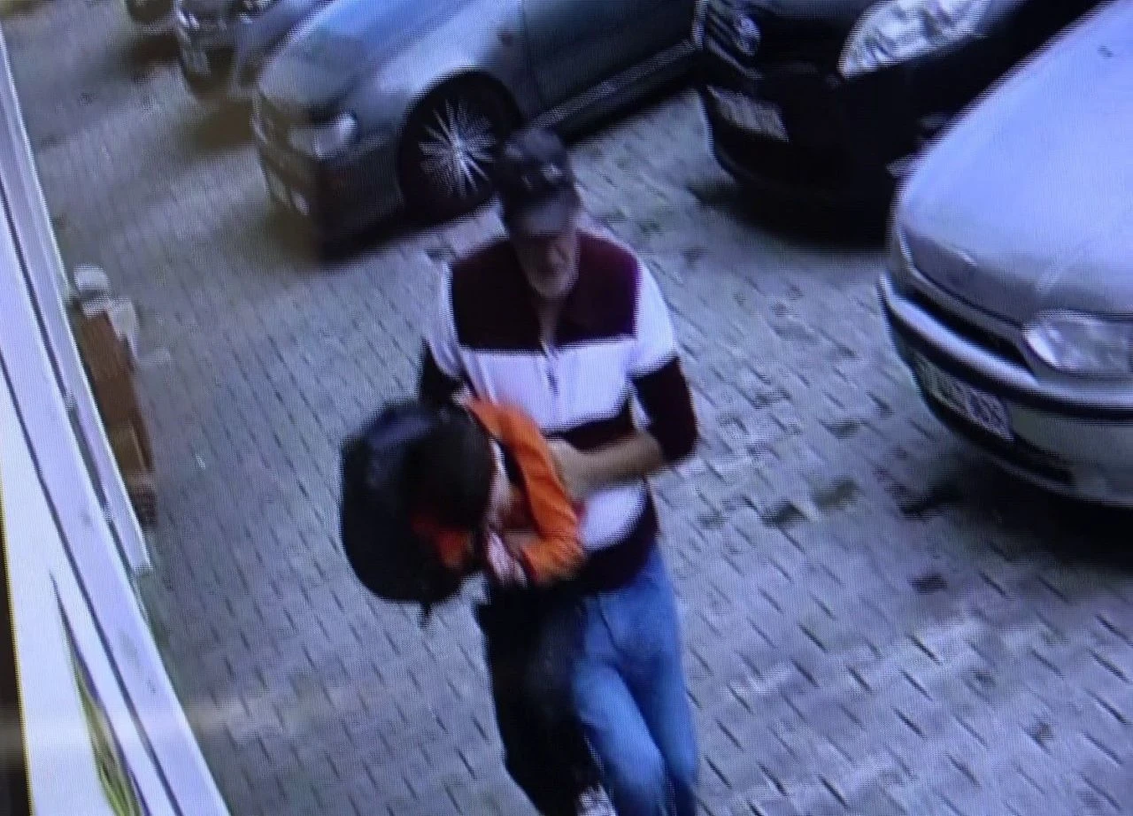 Erzurum'da yaşanan kazanın görüntüleri kan dondurdu! 6 yaşındaki çocuğu böyle ezdi