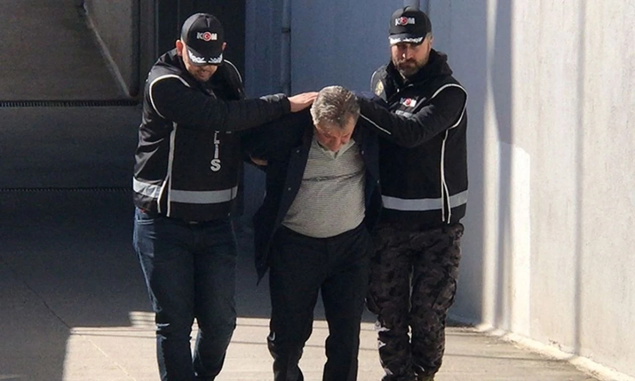 Adana'da yaptığı bina 96 kişiye mezar olmuştu! Hasan Alpargün 865 yıl hapis cezasına çarptırıldı - 1. Resim