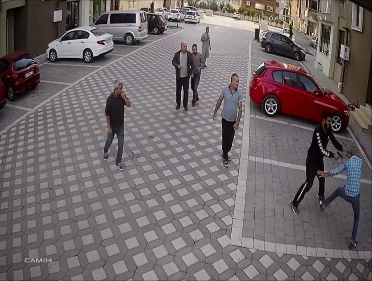 Aparman sakinlerini çileden çıkartan karar! Tacizden vuruldu 12 milyon TL tazminat kazandı