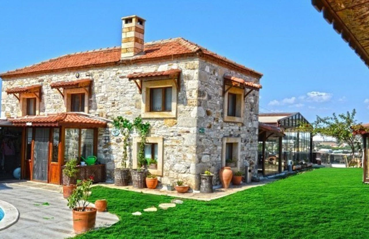 Emekli olunca yaşanacak yerler! Dingin plajları, tarihi ve doğasıyla mest ediyor - 2. Resim