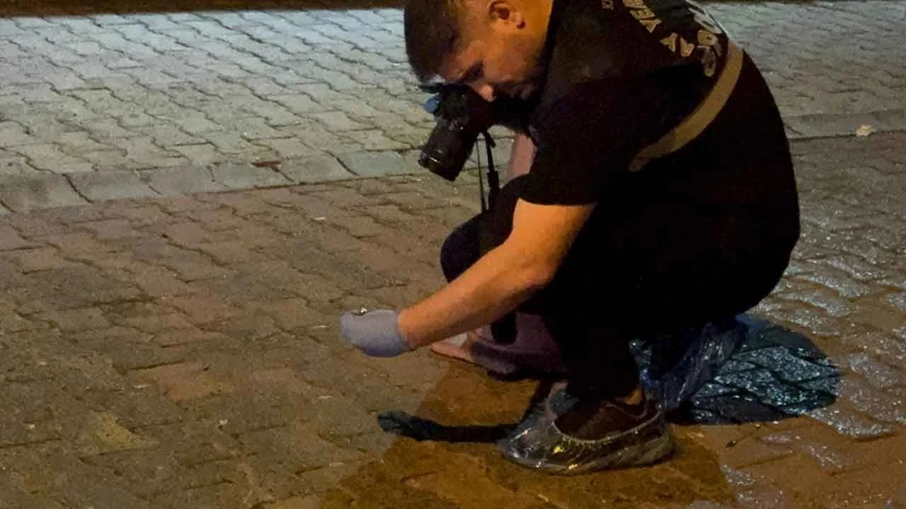 Son dakika | Serhat Akın silahlı saldırıya uğradı! Eski futbolcu ayağından vuruldu