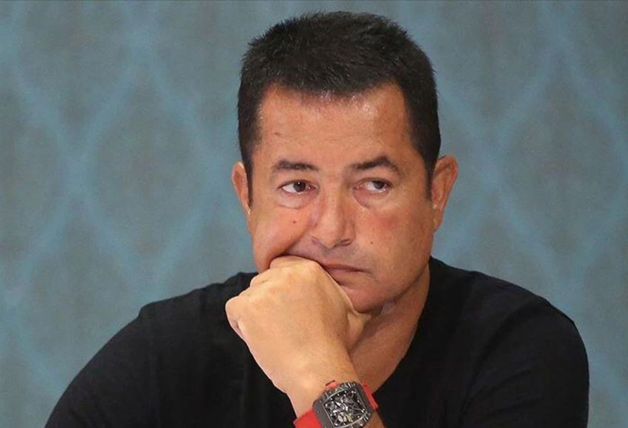 Son dakika | Serhat Akın silahlı saldırıya uğradı! Eski futbolcu ayağından vuruldu