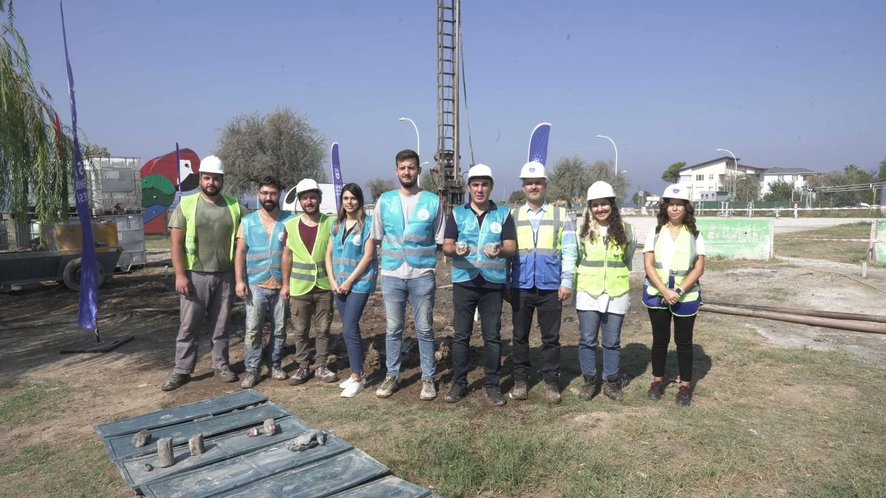 Türkiye'nin deprem sorununa merhem olacak sıvı üretildi! Anında etki ediyor: Tüm bölgelerde uygulanmaya başlanacak - 3. Resim