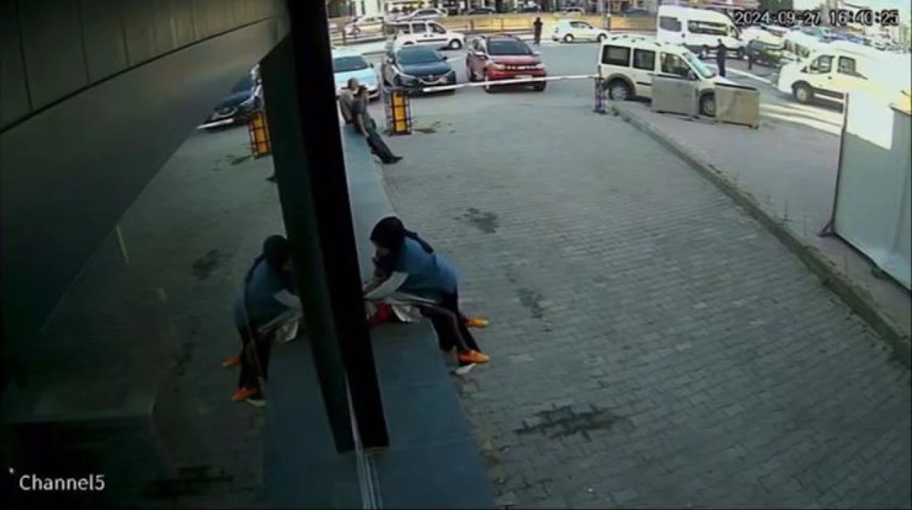 Akılalmaz görüntüler! Sağlık çalışanından 10 yaşındaki çocuğa öldüresiye dayak! - 1. Resim