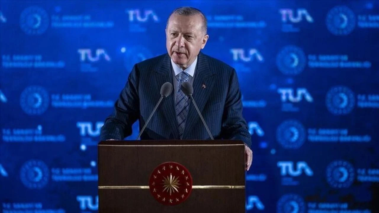 Cumhurbaşkanı Erdoğan talimatı verdi: Siber güvenlikte dev hamle! Türkiye, dijital düşmanlara karşı siper alıyor - 1. Resim