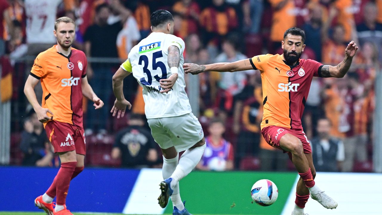 Galatasaray, Kasımpaşa ile 3-0 öne geçtiği maçta 3-3 berabere kaldı!