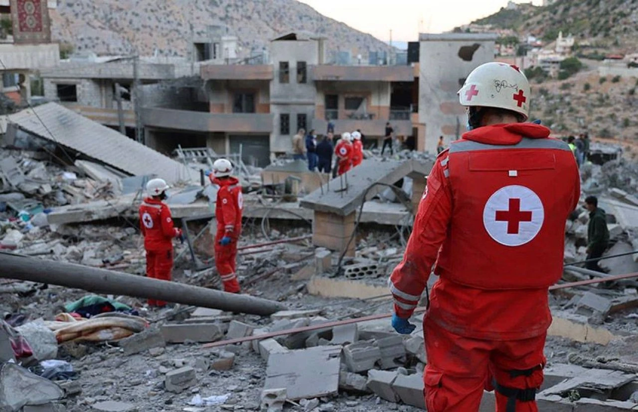 Hizbullah-İsrail krizi 2006'da böyle patladı! Nasrallah konuşulurken Rusya detayı dikkat çekti - 3. Resim