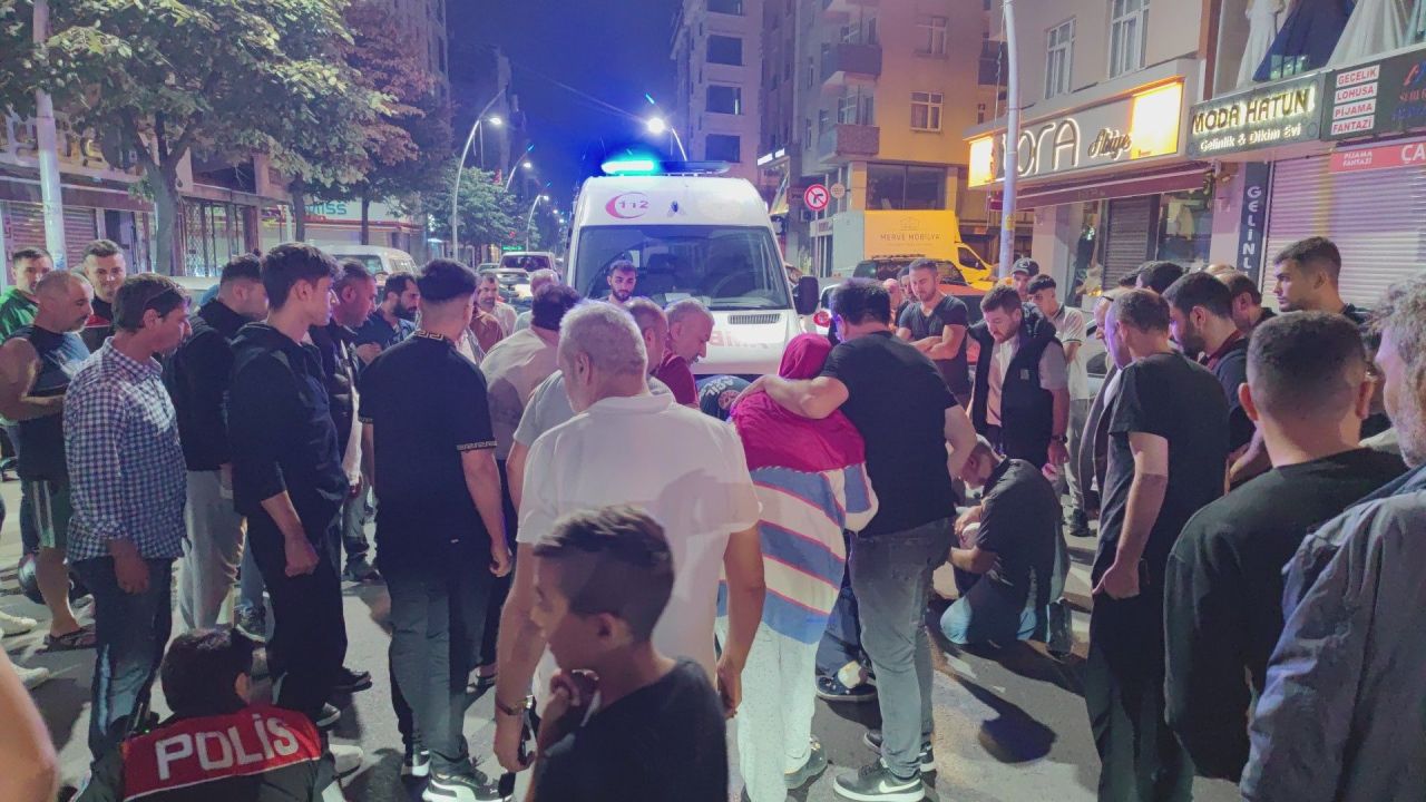 İstanbul'da ehliyetsiz sürücü dehşeti! 2'si polis 4 kişi yaralandı - 1. Resim