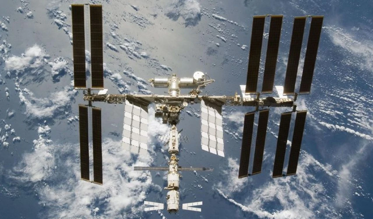NASA en büyük güvenlik riskini duyurdu! Uluslararası Uzay İstasyonu gizemli bir şekilde çatlıyor - 3. Resim