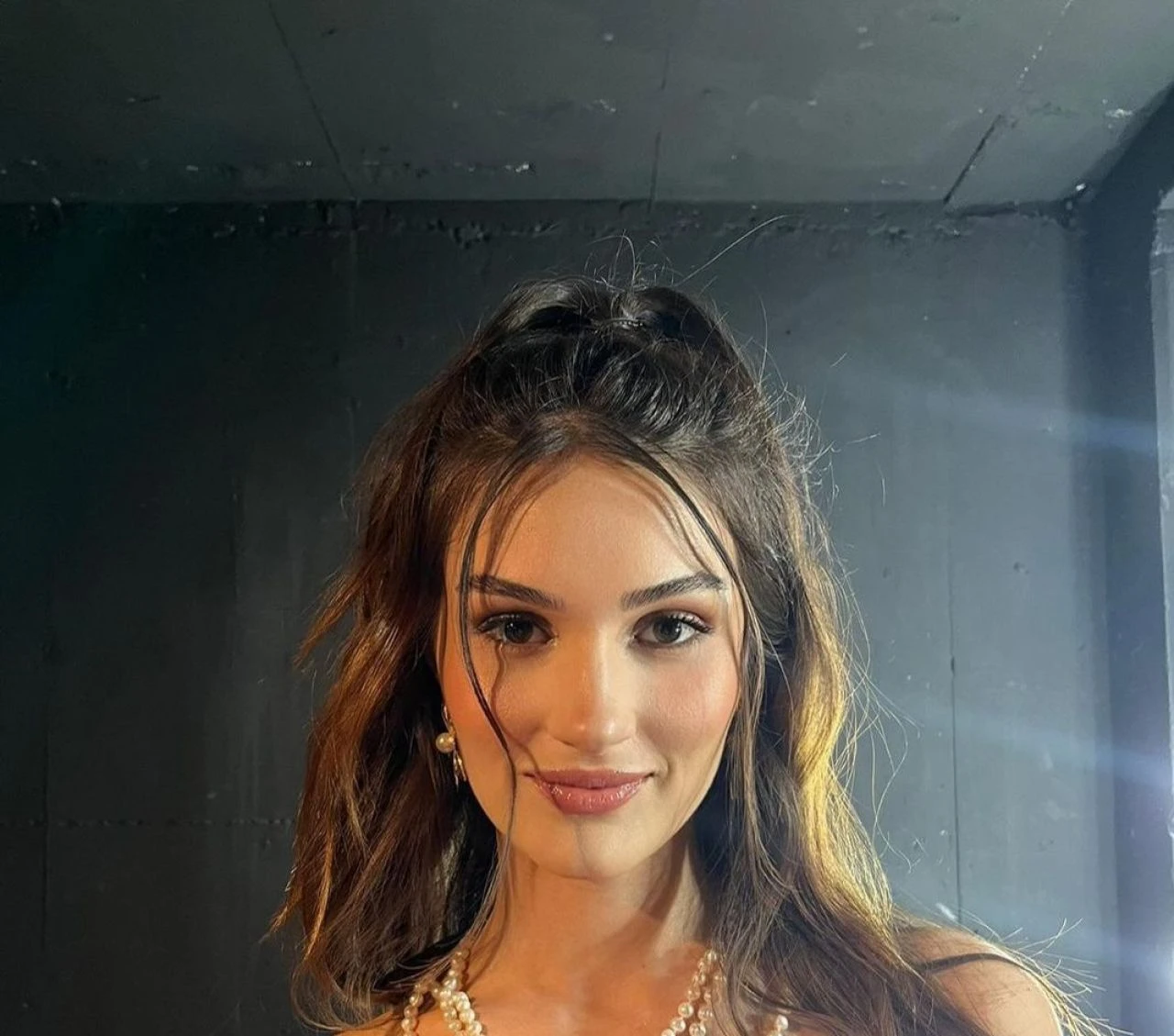 Teşkilat dizisinde Selen karakterini Gizem Güneş oynuyor - 1. Resim