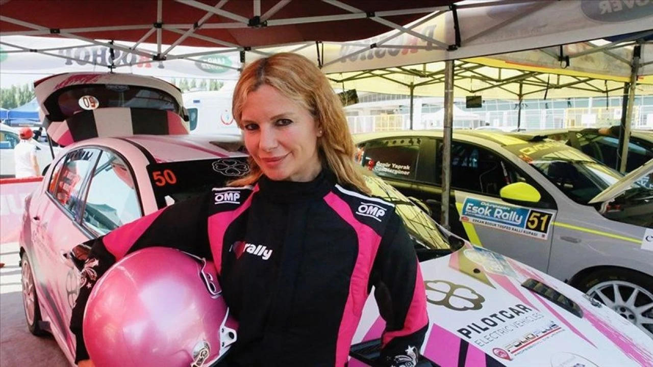 Burcu Çetinkaya, otomobil sporu kariyerine Hitit Rallisi ile başladı - 2. Resim