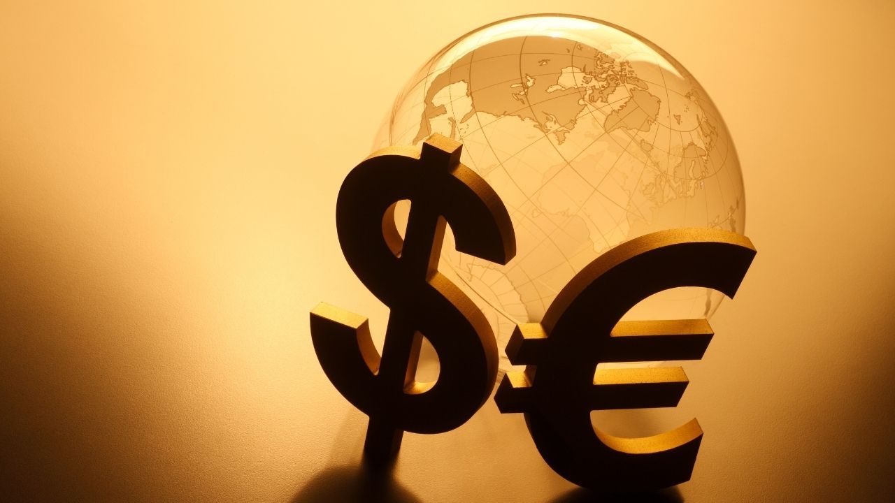 Euro ve doların savaşı! Parite halat çekmeye devam ediyor - 1. Resim