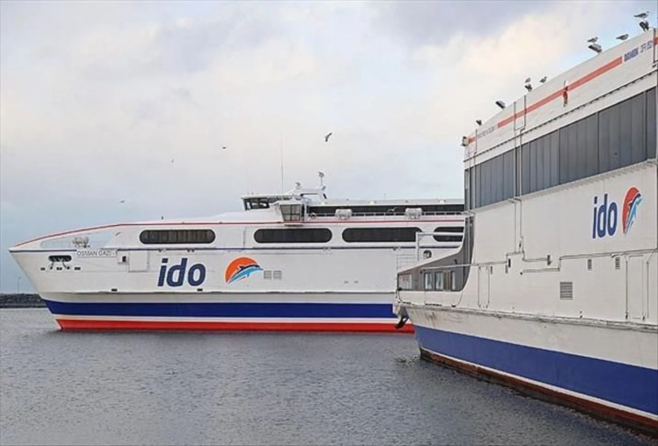 Şehir hatları ve İDO seferlerinde aksama olmadığı biliniyor