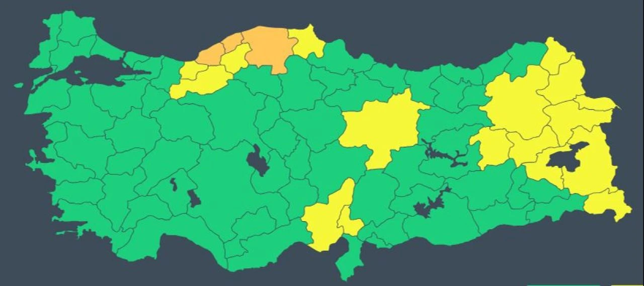 3 ilde turuncu alarm verildi, okullar tatil edildi! Valilikler peş peşe açıklamalar - 1. Resim