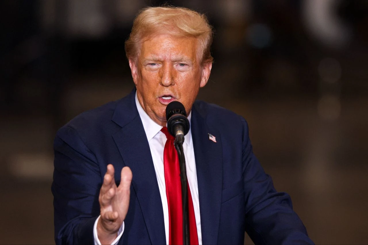 İran'ın İsrail'e cehennemi andıran saldırılarında Trump yine Biden'ı suçladı: ABD'de liderlik eksikliği var - 1. Resim