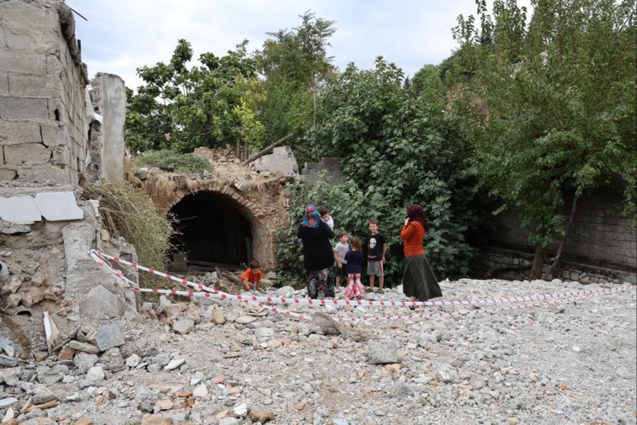 Asrın felaketi vurmuştu! Enkaz altından tarih çıktı - 2. Resim