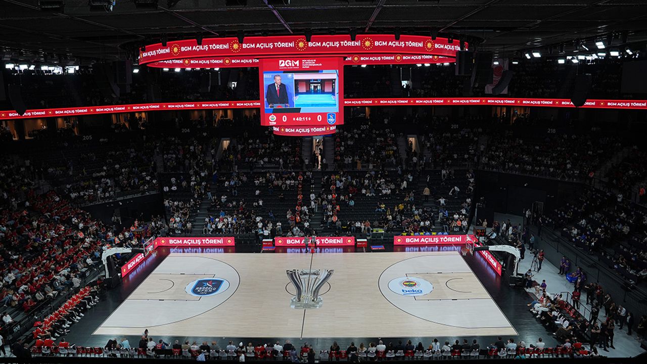 Basketbol Gelişim Merkezi İstanbul Zeytinburnu’nda bulunuyor