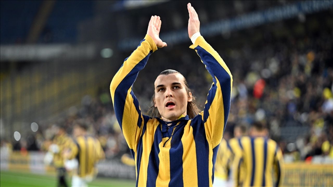 Çağlar Söyüncü&#039;nün Twente-Fenerbahçe maçında sakatlığı nedeniyle oynamaması bekleniyor