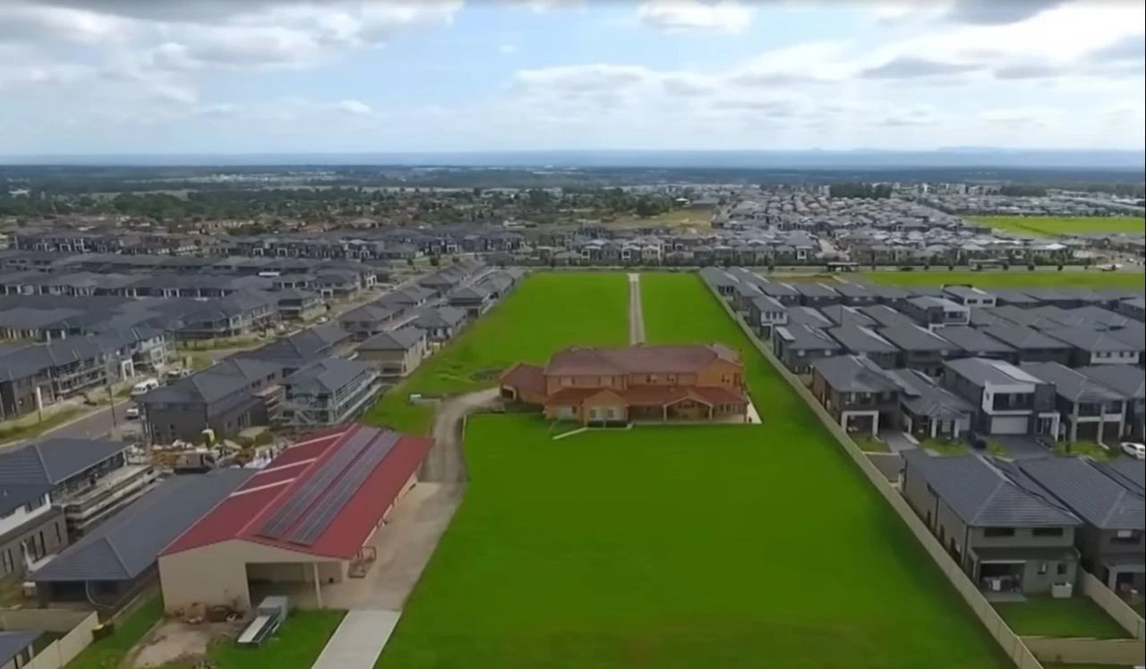 Emlakçının 27 milyon dolarlık teklifini kabul etmedi! Arazinin gerçek değeri belli oldu - 1. Resim